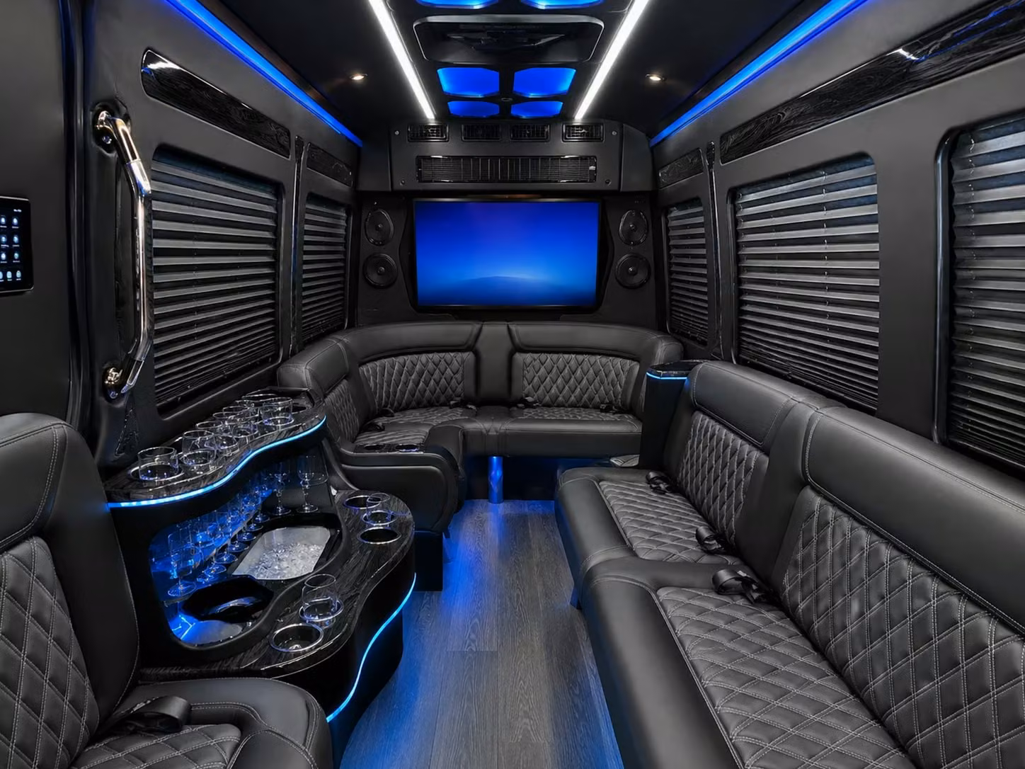 sporting event shuttle rentals for local antioch venues and recreational leagues
